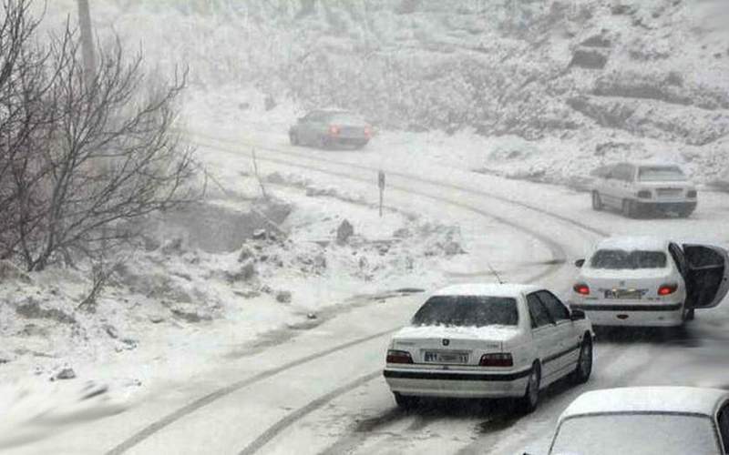 هشدار به رانندگان در تردد محور‌های برف خیز