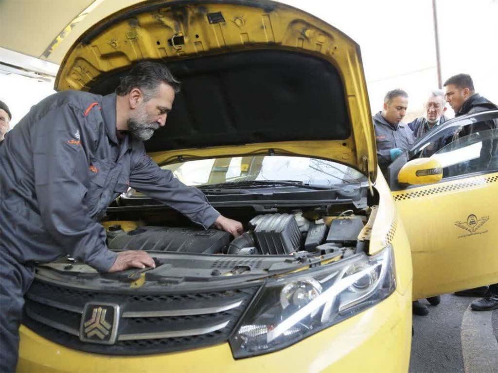 عیب یابی و تنظیم موتور رایگان تاکسیهای تهران به مناسبت روز هوای پاک عیب یابی و تنظیم موتور رایگان تاکسیهای تهران به مناسبت روز هوای پاک