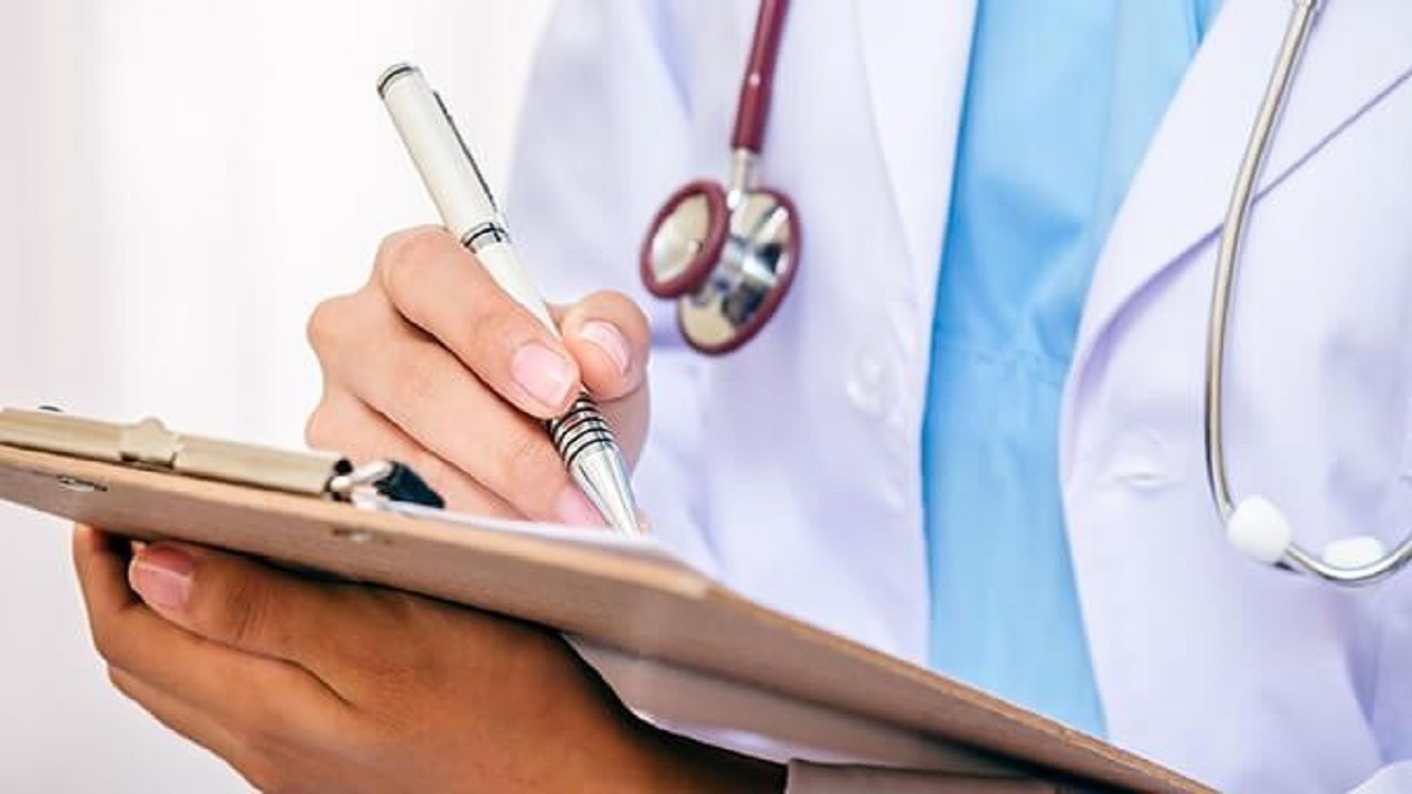 جذب پزشک متخصص در بیمارستان امام رضا (ع) امیدیه