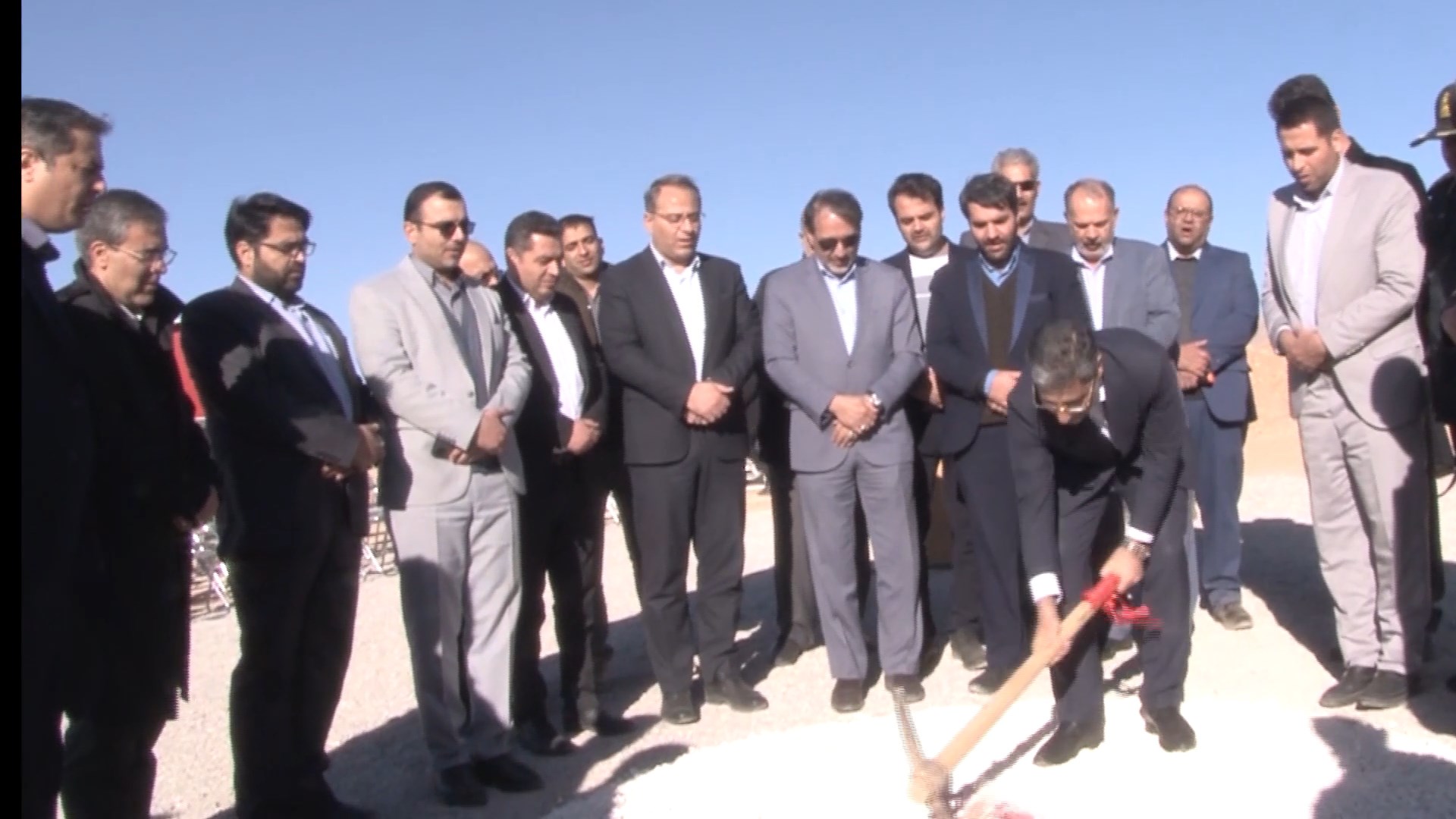 افتتاح ۳۷۳ طرح اقتصادی با سرمایه گذاری ۲۲ هزار میلیارد تومانی