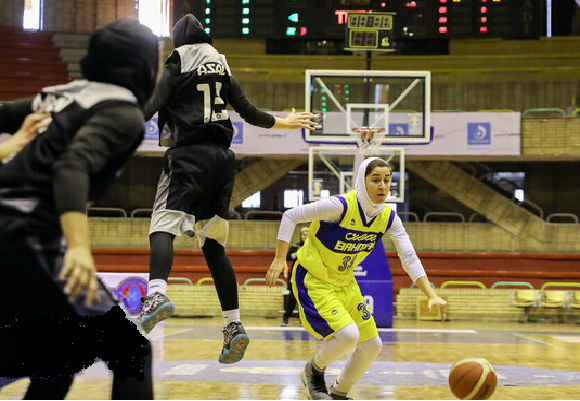 پیروزی تیم بسکتبال بانوان پالایش نفت آبادان مقابل نیکان تهران