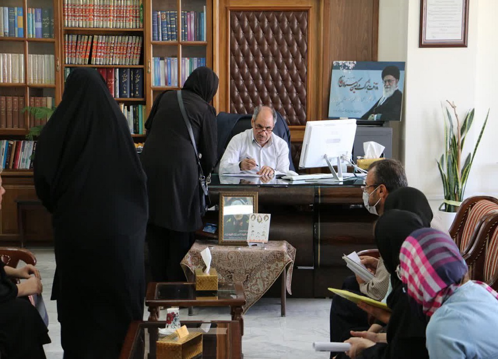 رسیدگی به مشکلات قضایی مردم در دادگستری کرمانشاه