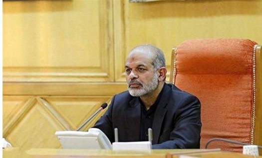عادت شده زود برچسب بزنند و افراد را به انزوا بکشانند