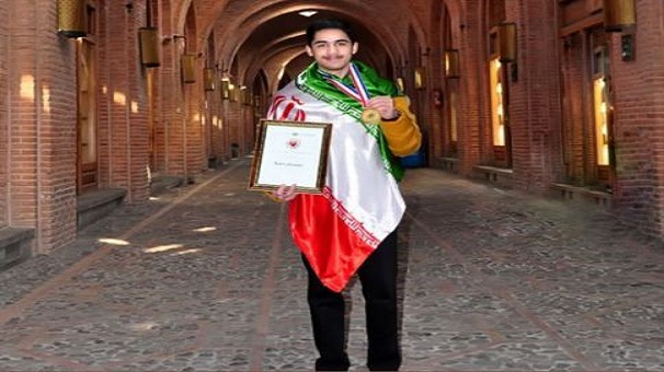 دانش آموز قزوینی ، جایزه نوبل دریافت کرد