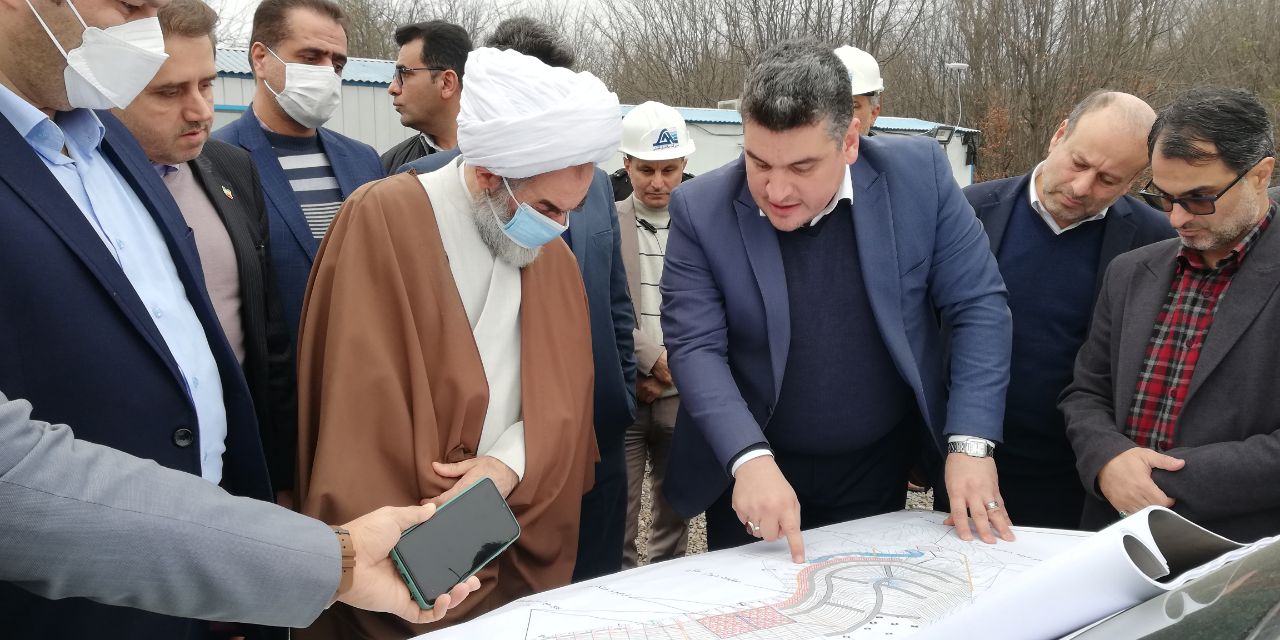 آیت الله فلاحتی: حل مشکل پسماند سراوان اولویت مسوولان