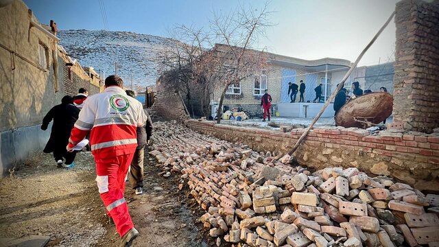 نوسازی واحدهای زلزله زده خوی تا پایان خرداد ۱۴۰۲
