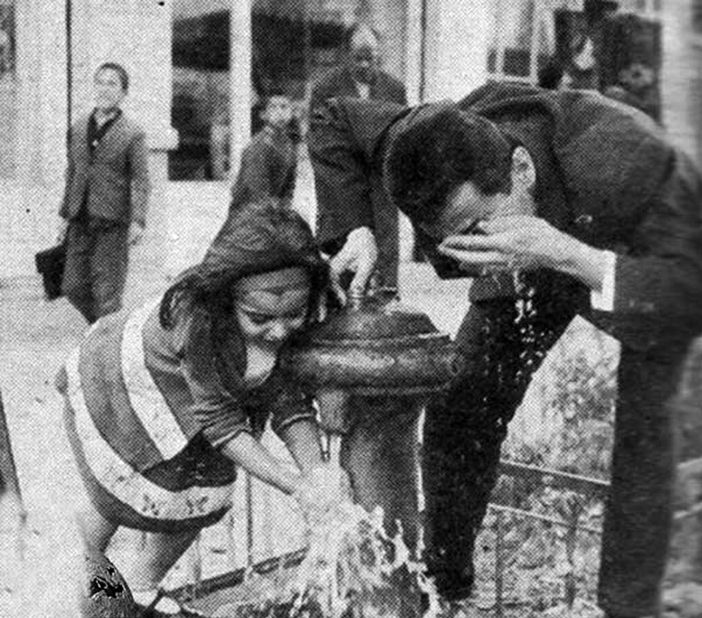 شیرهای فشاری، نماد توسعه و پیشرفت تهران قدیم شیرهای فشاری، نماد توسعه و پیشرفت تهران قدیم