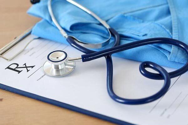 دخالت افراد فاقد صلاحیت در درمان بیماران موجب مشکلاتی شده است دخالت افراد فاقد صلاحیت در درمان بیماران موجب مشکلاتی شده است