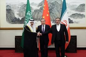 آقای دکتر مسعود اسداللهی کارشناس مسائل بین الملل