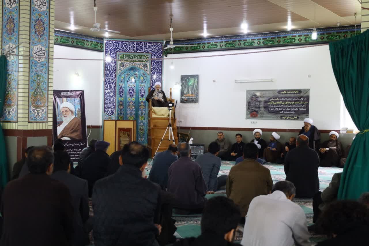 مراسم سومین روز ارتحال آیت الله باکویی در زادگاهش دودانگه