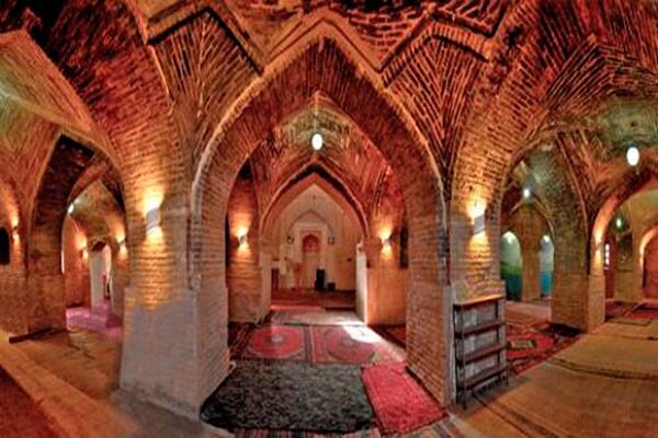 در قالب برنامه گنبد‌های فیروزه‌ای