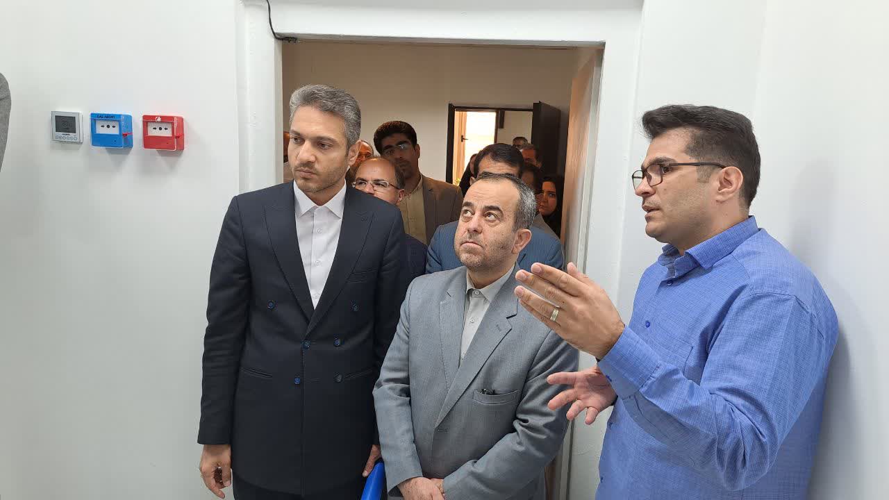 پرداخت ۵۶۰ میلیارد تومان حقوق و عیدی به کارکنان ۲۳ دستگاه اجرایی خراسان جنوبی