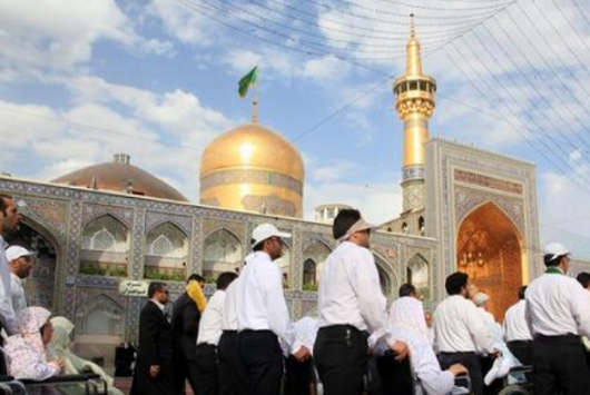 توصیههایی برای بهتر سفر کردن با سالمندان توصیههایی برای بهتر سفر کردن با سالمندان