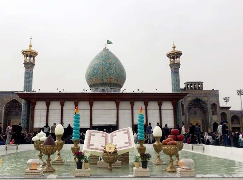 تحویل سال نو در جوار بارگاه نورانی شاه چراغ (ع)