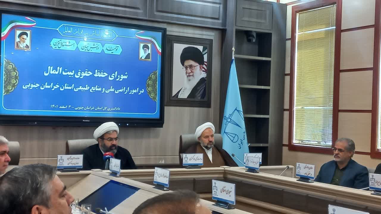 تاراج سنگ های معدنی در خراسان جنوبی/ برخورد با متخلفان منابع کشور تاراج سنگ های معدنی در خراسان جنوبی/ برخورد با متخلفان منابع کشور