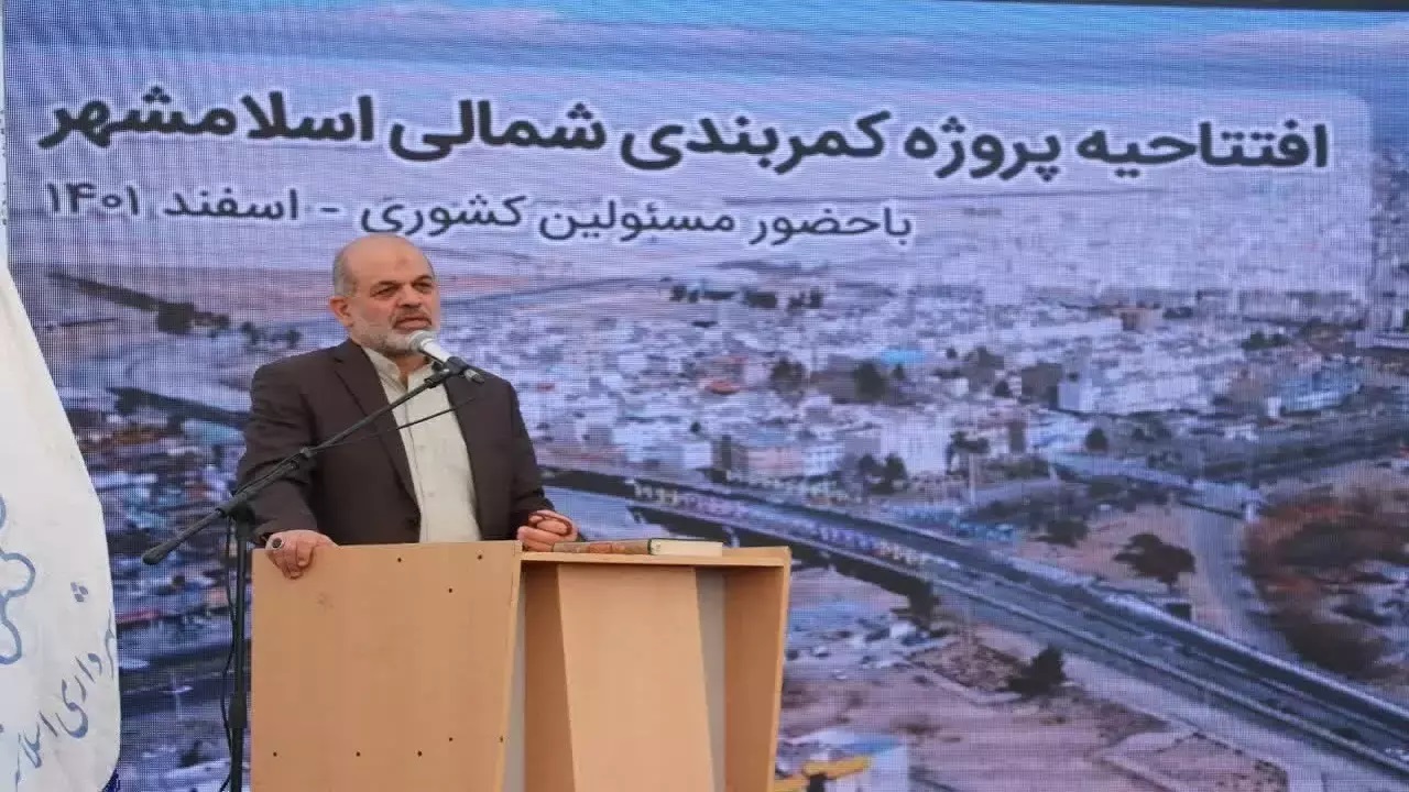 بهره برداری از ۱۵۰ هزار میلیارد تومان طرح در دهه فجر
