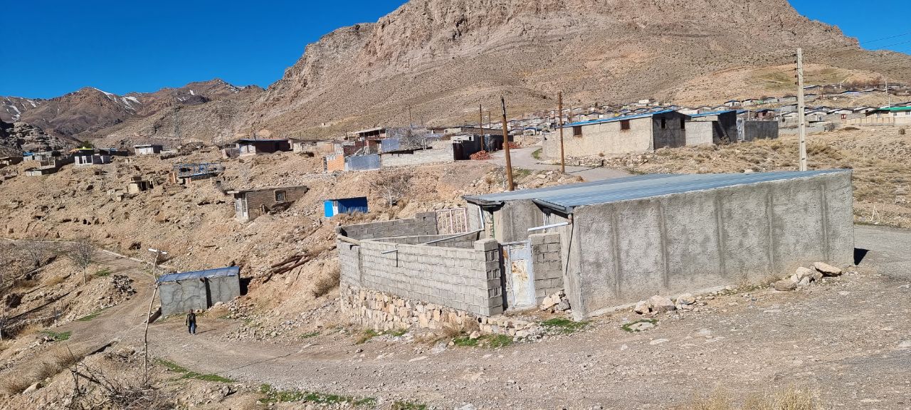مقاومسازی روستای زلزله زده حُتکن و ۱۷ روستای زرند مقاومسازی روستای زلزله زده حُتکن و ۱۷ روستای زرند