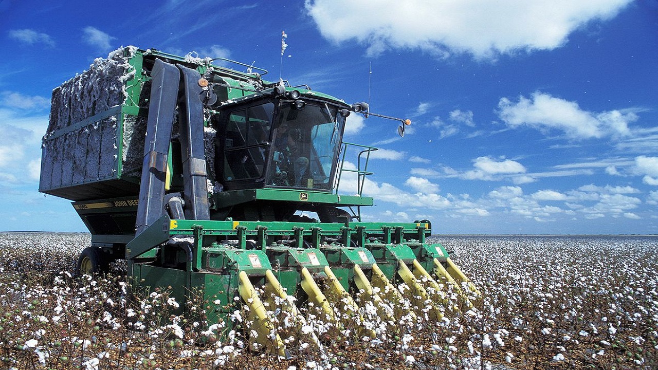 مکانیزاسیون کشاورزی در لالی با اعطای تسهیلات مکانیزاسیون کشاورزی در لالی با اعطای تسهیلات