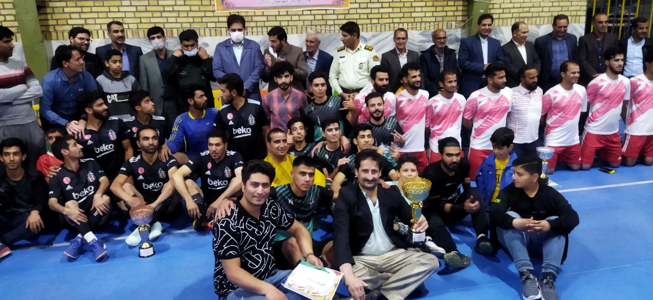 پایان مسابقات فوتسال جام رمضان شهرستان زبرخان با معرفی تیم های برتر
