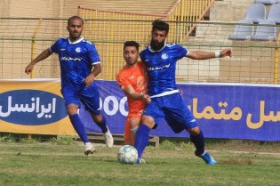 پیروزی استقلال خوزستان در فوتبال دسته اول کشور پیروزی استقلال خوزستان در فوتبال دسته اول کشور