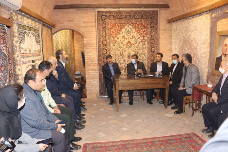 دستور وزیر میراث فرهنگی برای مطالعه سامانه گرمایش بازار تبریز در کمیته فنی میراثفرهنگی دستور وزیر میراث فرهنگی برای مطالعه سامانه گرمایش بازار تبریز در کمیته فنی میراثفرهنگی