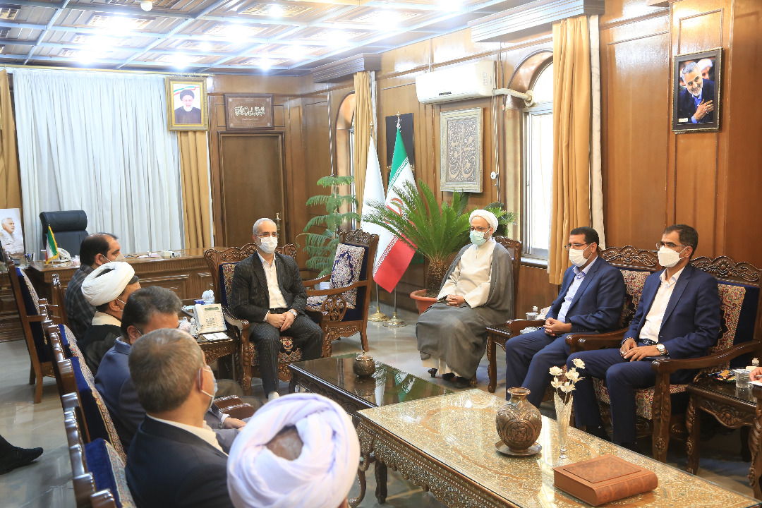 همراهی بابازرسی کرمان بای مقابله با فساد همراهی بابازرسی کرمان بای مقابله با فساد