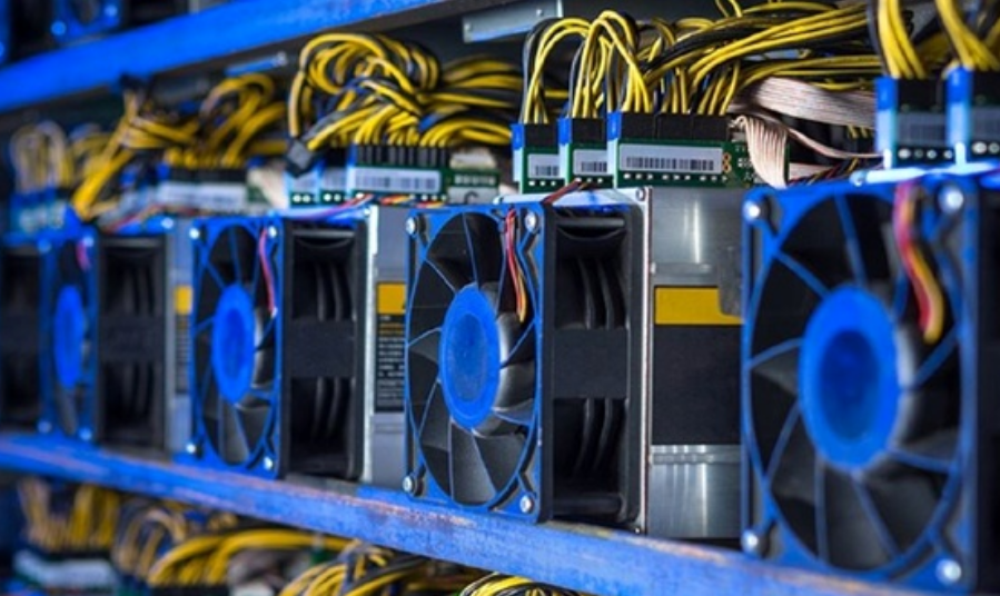 جمعآوری ۶۹۱۴ مرکز غیرقانونی استخراج رمز ارز در کشور جمعآوری ۶۹۱۴ مرکز غیرقانونی استخراج رمز ارز در کشور