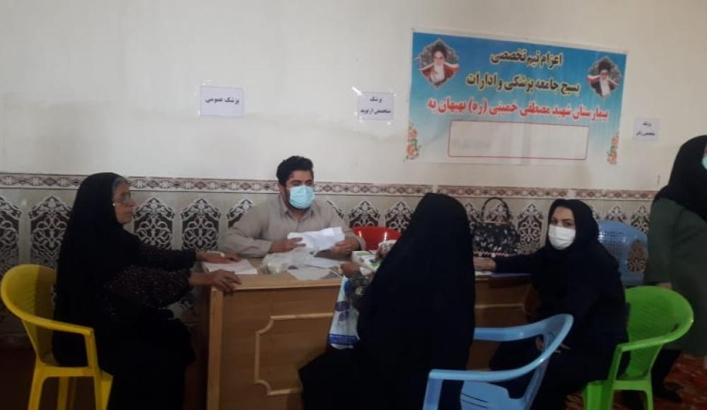 ویزیت و درمان رایگان ۴۰۰ بیمار روستایی در بهبهان ویزیت و درمان رایگان ۴۰۰ بیمار روستایی در بهبهان