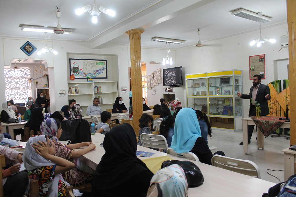 برگزاری دورهمی نقالی و شاهنامهخوانی در اهواز برگزاری دورهمی نقالی و شاهنامهخوانی در اهواز