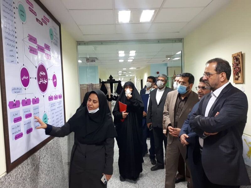 معاون وزیر کشور: موضوع حاشیه نشینی در مشهد از اولویت های دولت است معاون وزیر کشور: موضوع حاشیه نشینی در مشهد از اولویت های دولت است