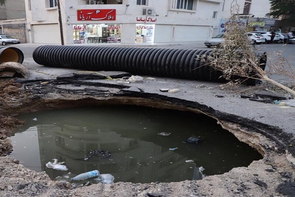 ریزش زمین در پس اجرای طرح جامع فاضلاب شهری اهواز ریزش زمین در پس اجرای طرح جامع فاضلاب شهری اهواز