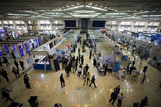 عرضه تجهیزات پیشرفته فناورانه در نمایشگاه عرضه تجهیزات پیشرفته فناورانه در نمایشگاه