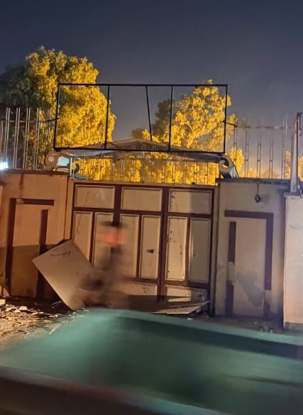 انفجار يک ساختمان خالي در اهواز