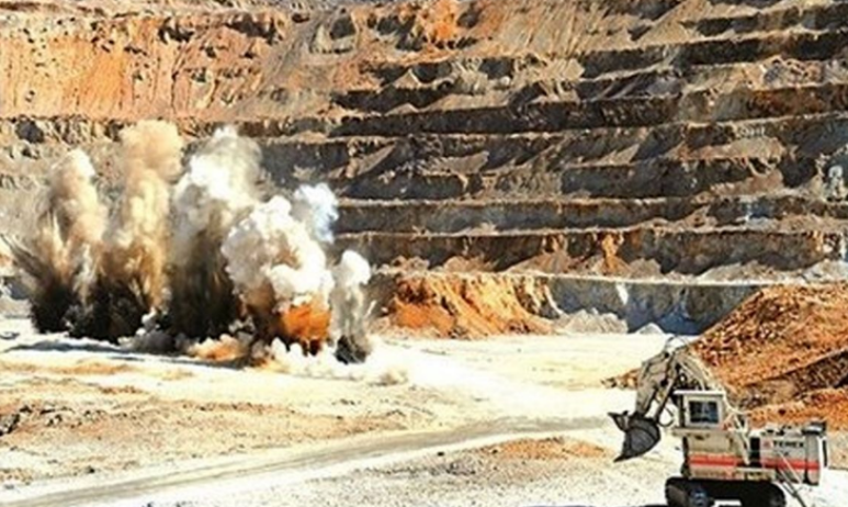 رشد ۷۴ درصدی سرمایه گذاری اکتشافی معادن در سال ۱۴۰۰ رشد ۷۴ درصدی سرمایه گذاری اکتشافی معادن در سال ۱۴۰۰