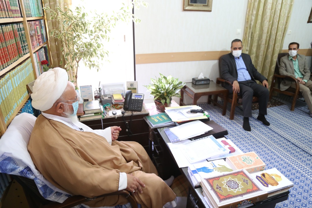 نداشتن قدرت تشخیص حق و باطل در فضای مجازی آسیب زا است نداشتن قدرت تشخیص حق و باطل در فضای مجازی آسیب زا است