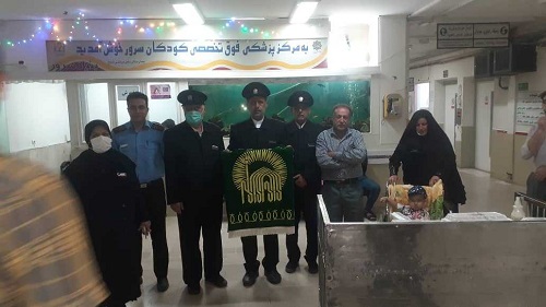 عیادت خادمان بارگاه منور رضوی از بیماران بیمارستان های مشهد