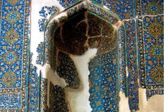 شاهکار‌های هنر کاشی کاری ایران