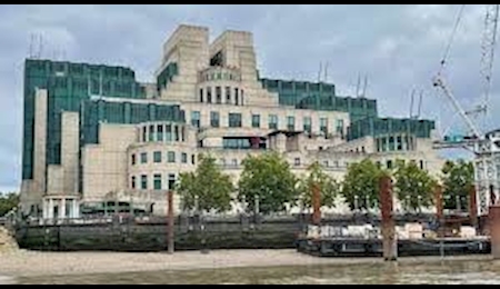 نفوذ روس ها به رایانامه های رئیس ام آی 6 نفوذ روس ها به رایانامه های رئیس ام آی 6