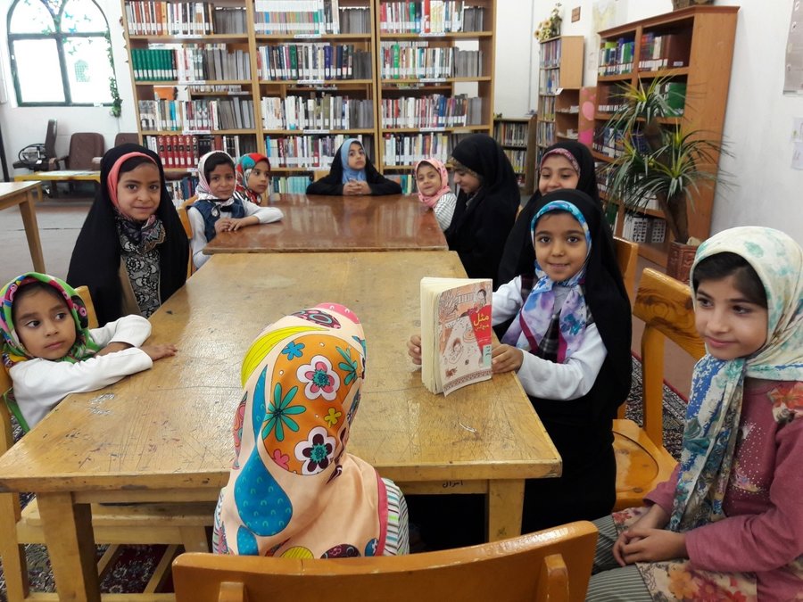 اجرای عناوین مختلف فرهنگی در کتابخانه های خمین