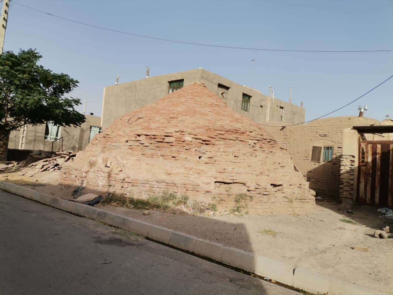 نبض کند عملیات مرمتی در  آب انبار آهنگران سرایان