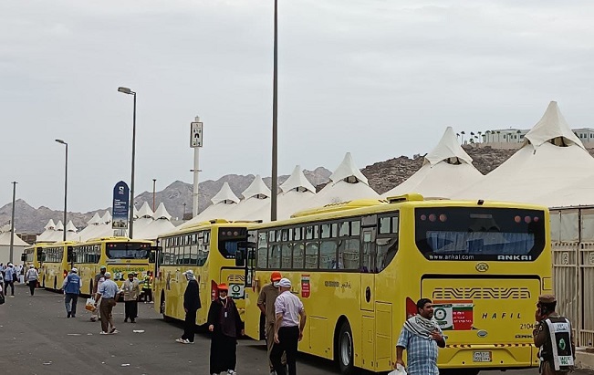 منا تا ساعتی دیگر از حجاج خالی می‌شود