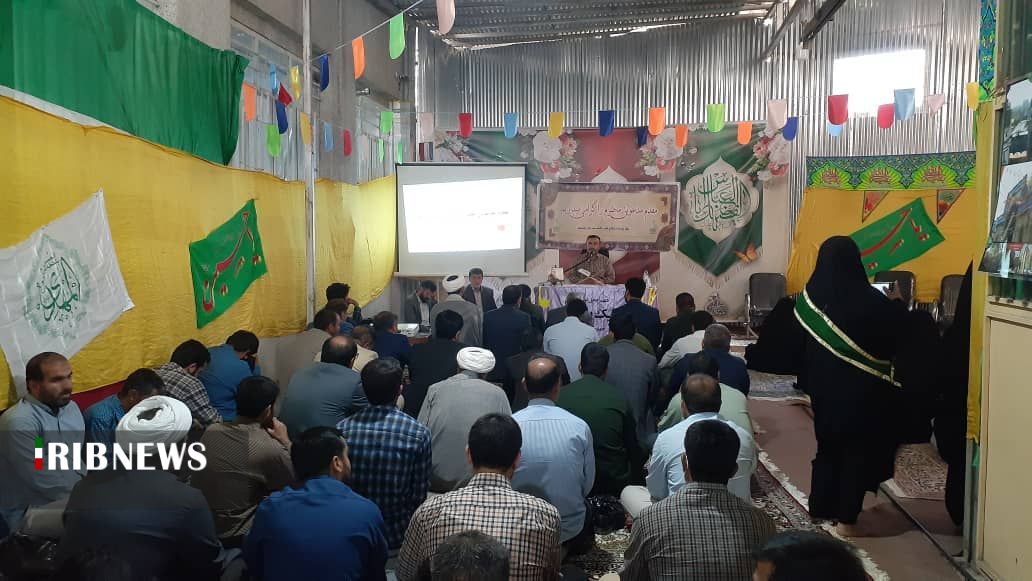 ساخت درب صحن باب المهدی به همت مردم کهگیلویه و بویراحمد ساخت درب صحن باب المهدی به همت مردم کهگیلویه و بویراحمد