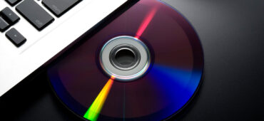 بهبود کیفیت دیسک چند منظوره دیجیتالی با استفاده از نانو پوشش