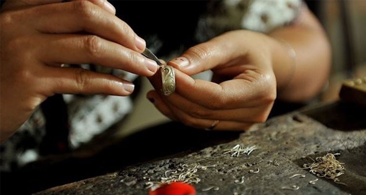 افتتاح کارگاه آموزش طلاسازی