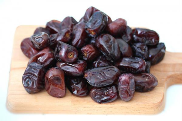 صادرات بیش از ۵ میلیون دلاری خرما به قزاقستان