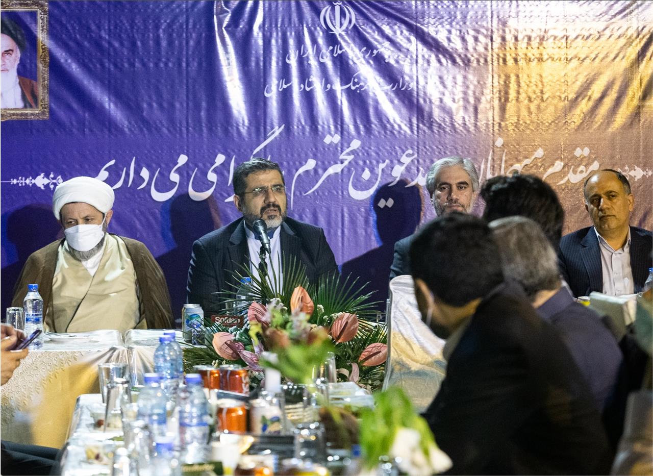 رایزنان فرهنگی در خط مقدم دیپلماسی عمومی هستند