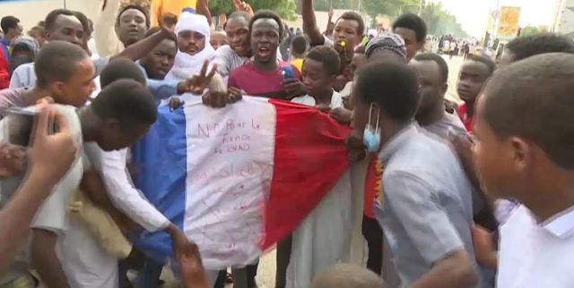دولت نیجر به تظاهرات ضد فرانسوی مجوز نداد
