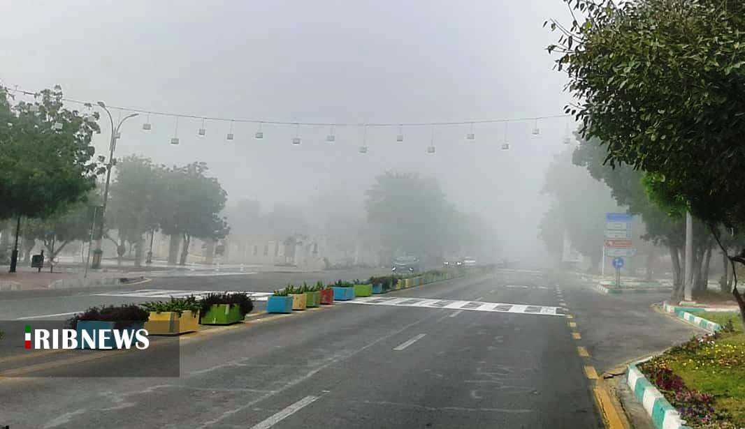 مه رقیق صبحگاهی و غبارمحلی در روز میهمان کیش