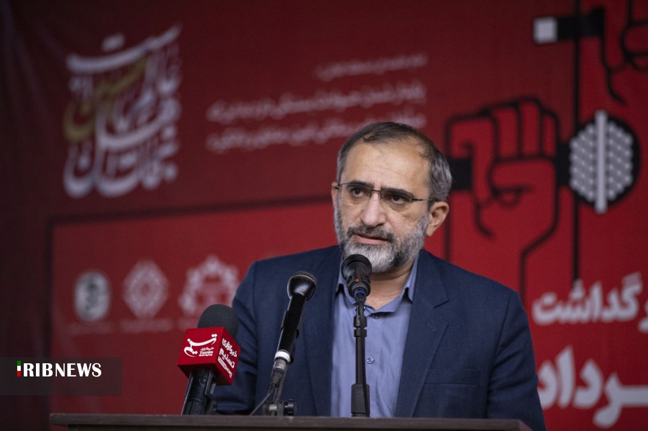 حل مشکلات خبرنگاران در اولویت مدیران باشد
