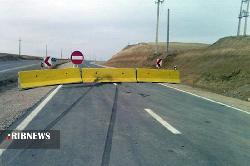 مسدود شدن جاده مصیری به نورآباد مسدود شدن جاده مصیری به نورآباد